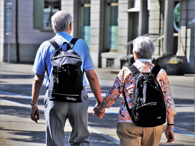 From Balance to Bank Account: Sequencing Your Retirement Withdrawals So the Money Outlives You